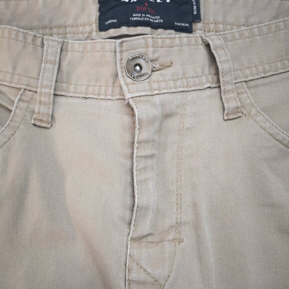 Oakley Slim Fit Men's Size 30/32 Tan Zipper & Button Closure Casual Pants - Picture 7 of 15